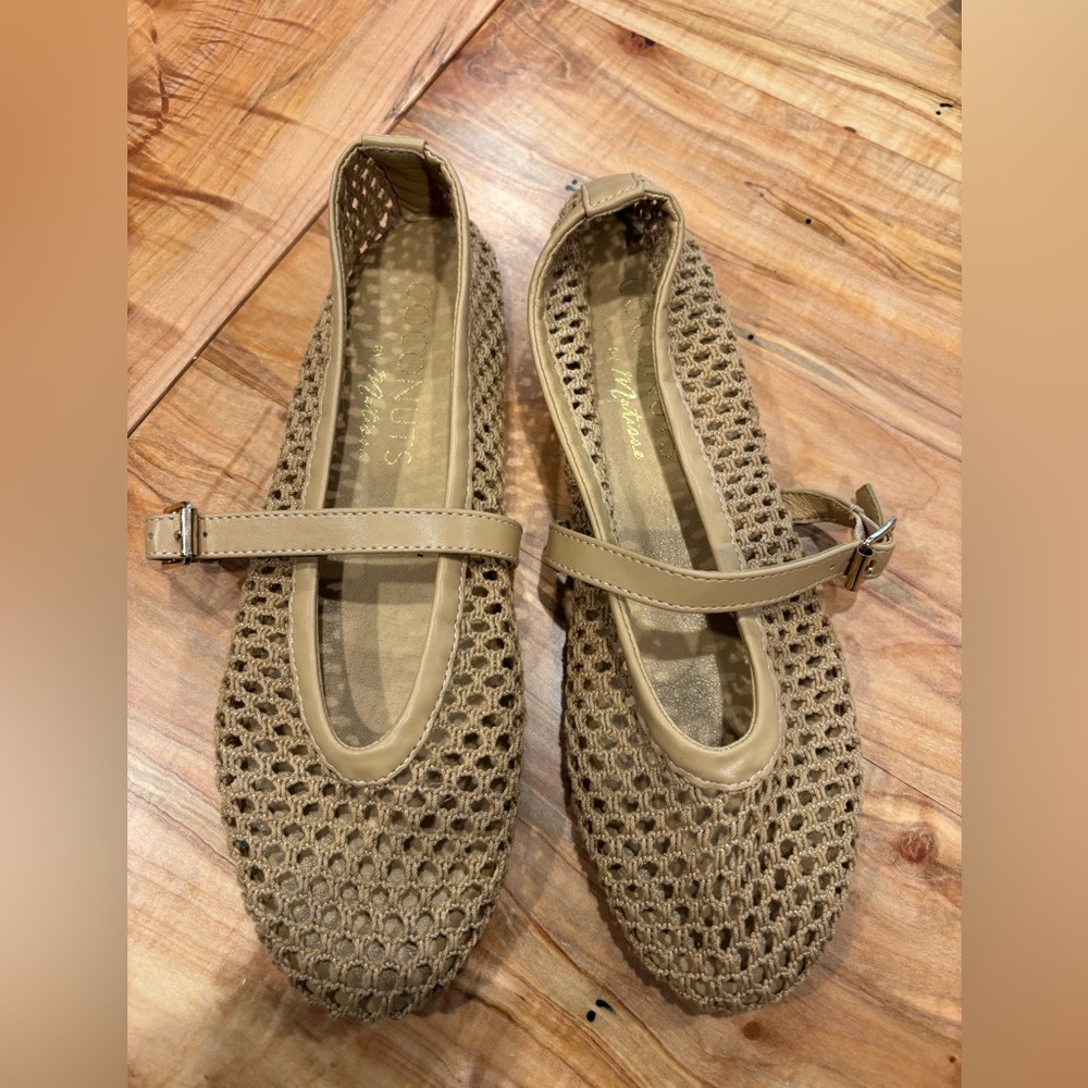 Matisse Woven Mary Jane Flats in Taupe